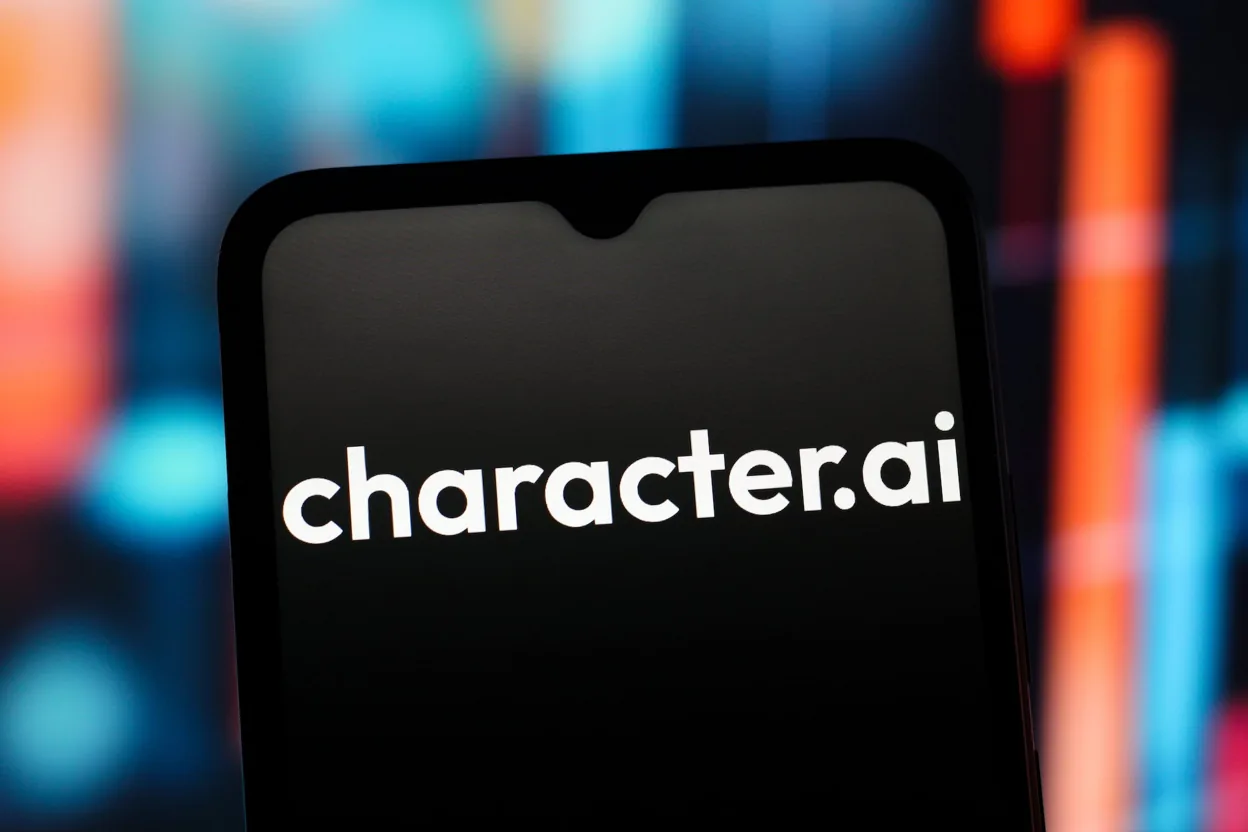 Bestie AI vs CharacterAI